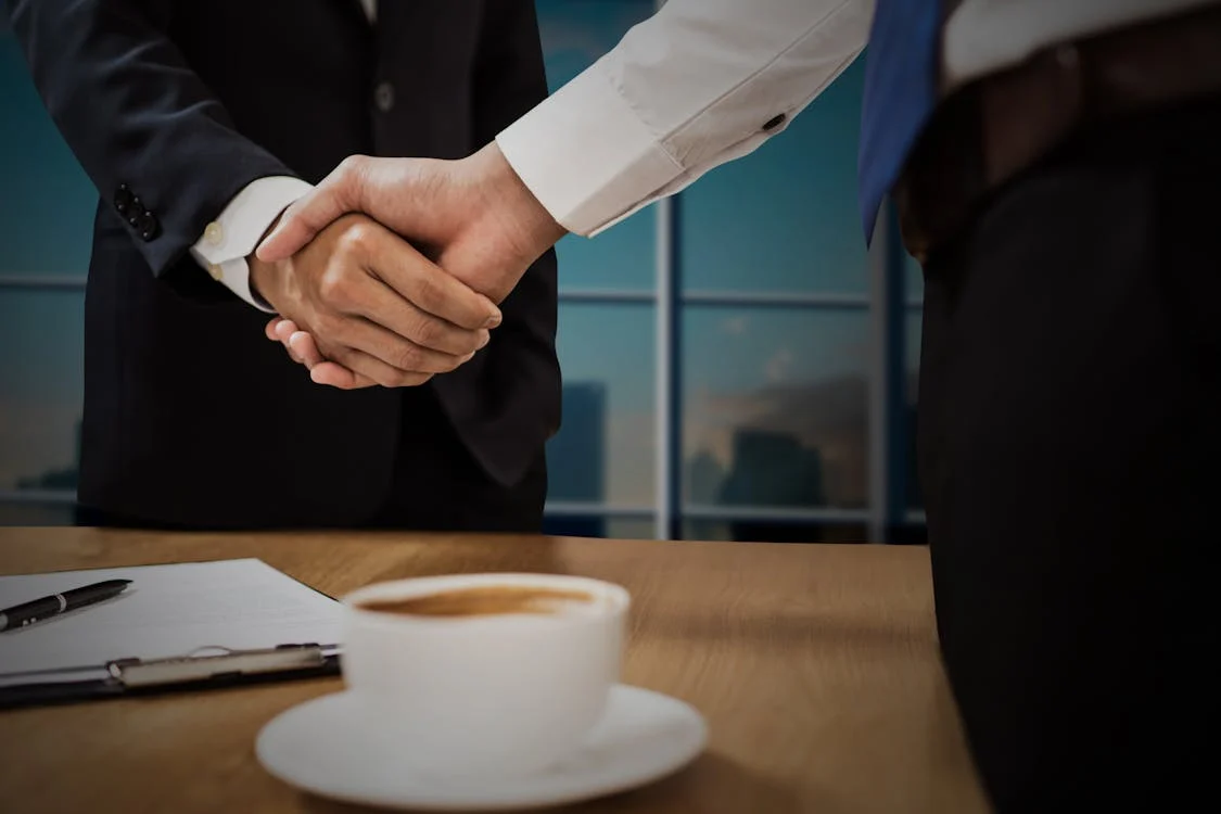 Мистецтво ведення переговорів: як досягти успіху у спілкуванні